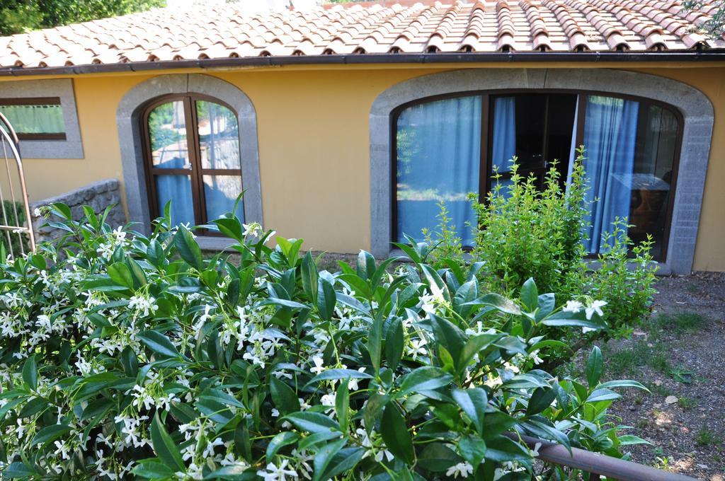 Piccolo Feudo Green Resort (Adults Only) Витербо Номер фото